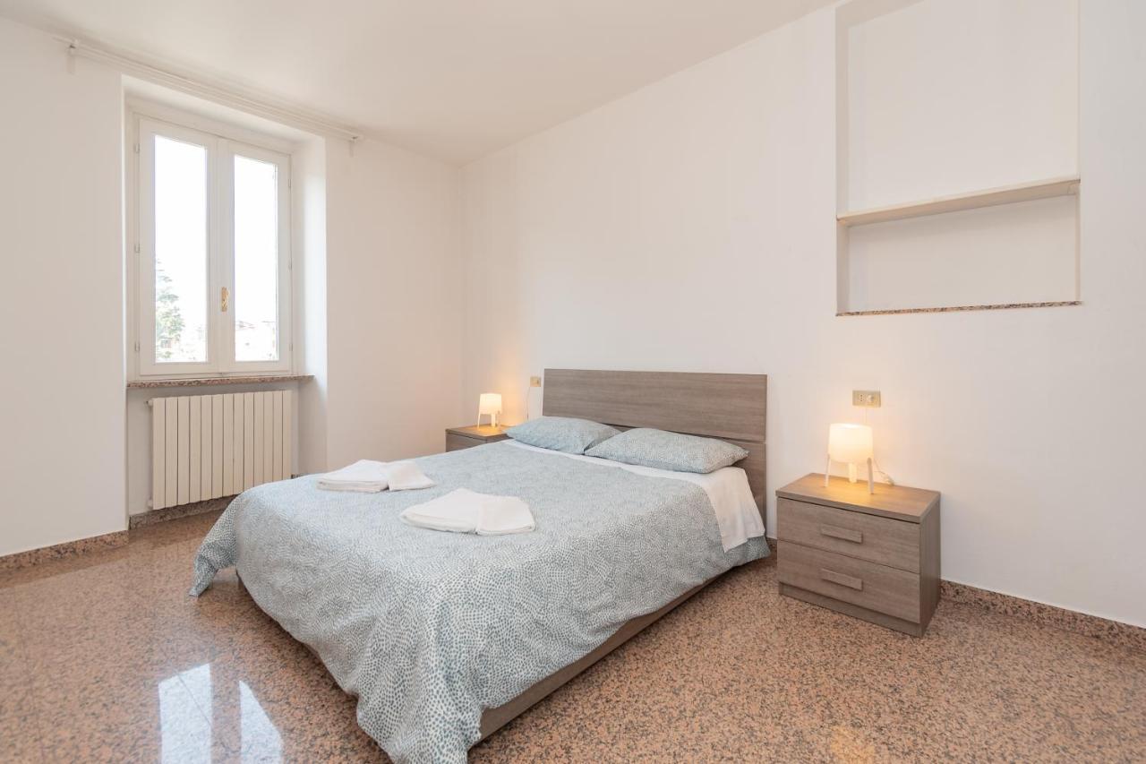Appartamento Piazza Garibaldi - F&L Apartment Brescia Bagian luar foto