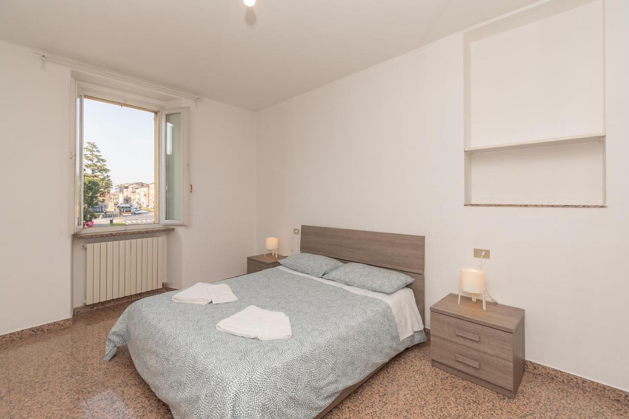 Appartamento Piazza Garibaldi - F&L Apartment Brescia Bagian luar foto