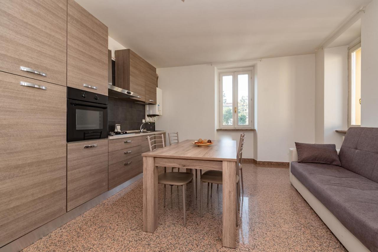 Appartamento Piazza Garibaldi - F&L Apartment Brescia Bagian luar foto